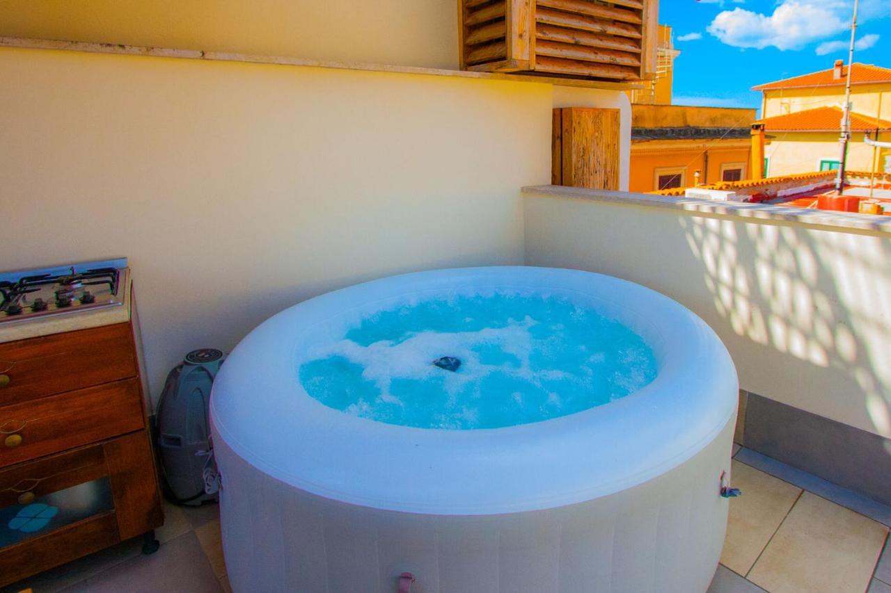 "Sea & Center" Free Beach, Wifi, Mini Pool, Roof Terrace, Ladispoli, Rome Екстериор снимка